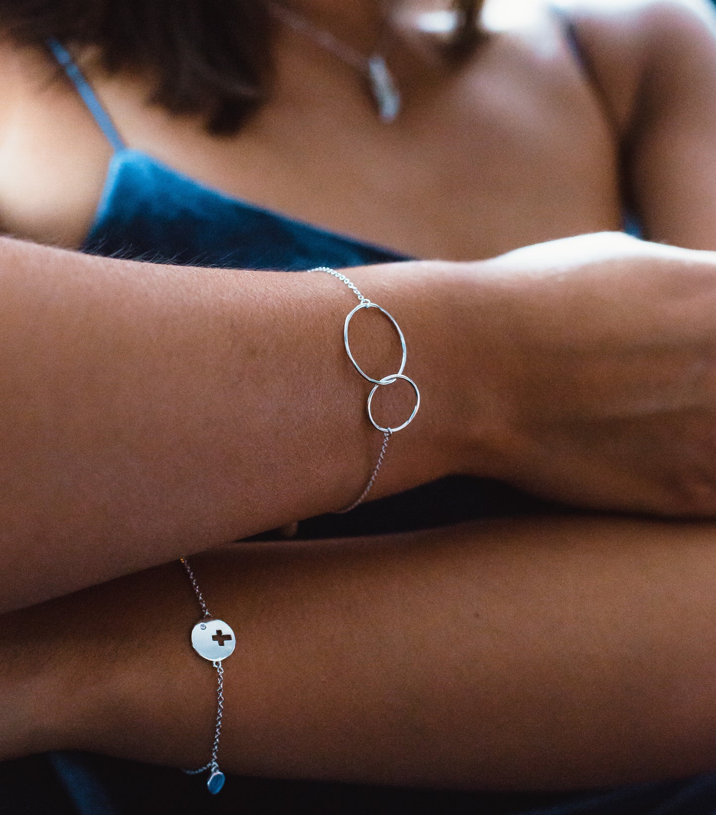 Eudora - Cross Disc Charm - Bracelet